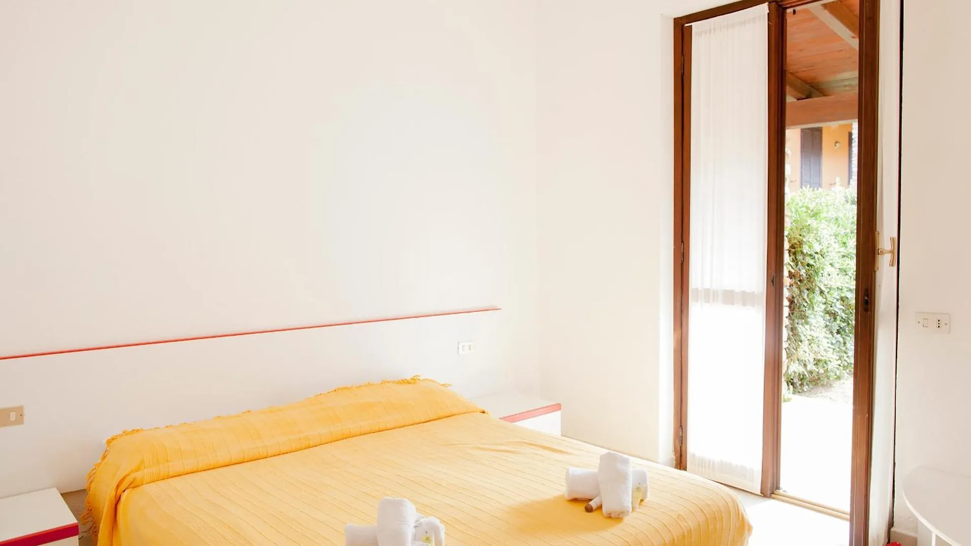 Free Parking & Wi-Fi - 10 Min Dal Mare Villa Villasimius